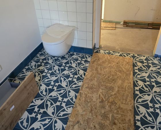 Bauhof West Dresden_Fliesenleger_VIA-Zementmosaik- und Terrazzoplatten